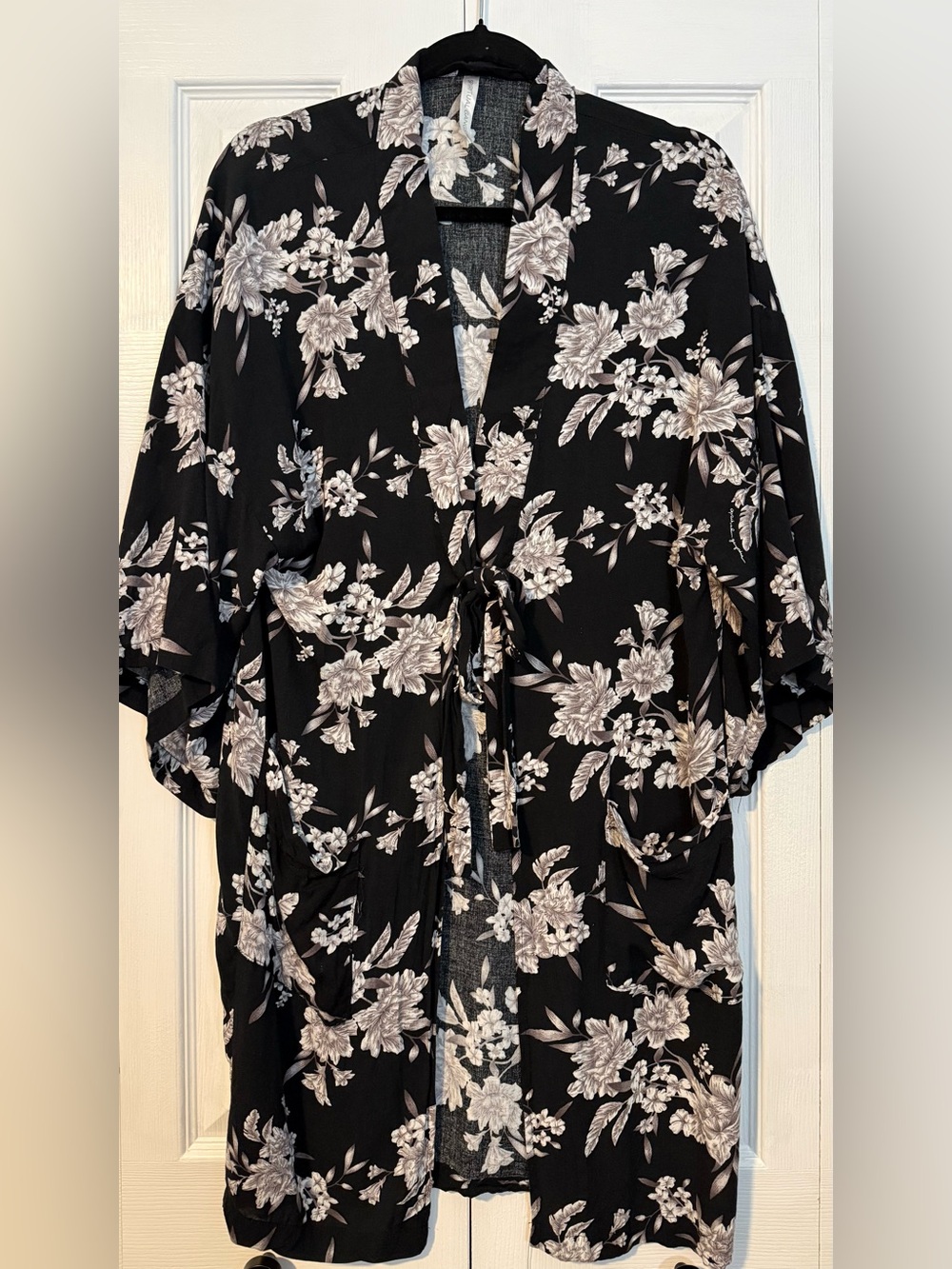 Spiritual Gangster Black Floral Tie-Front Kimono